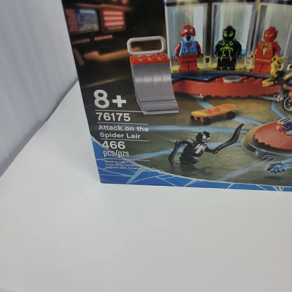New! LEGO Marvel Spider-Man Attack on the Spider Lair 76175. - Picture 2 of 7